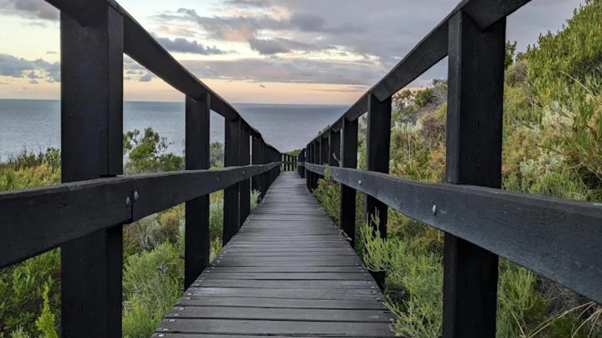 The Happy Bach * Dunsborough